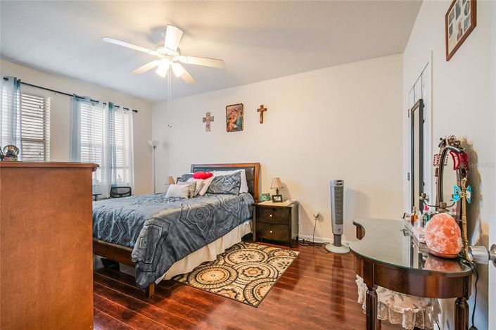 Image No.23-2 Bed Apartment for sale