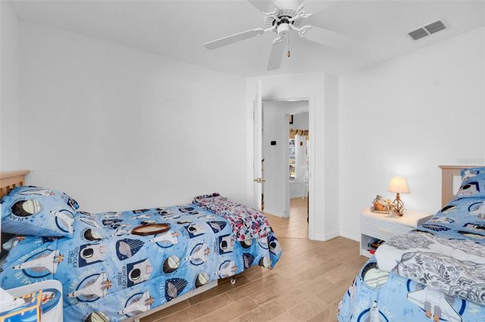 Image No.24-3 Bed House for sale