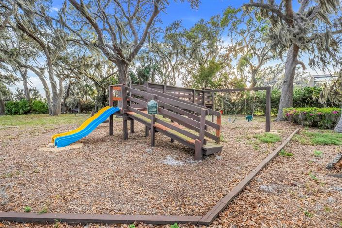 Image No.38-3 Bed House for sale