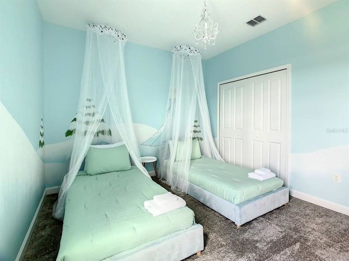 Image No.29-6 Bed House for sale