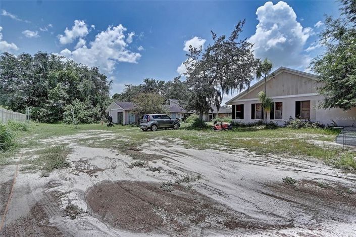 Image No.15-4 Bed House for sale