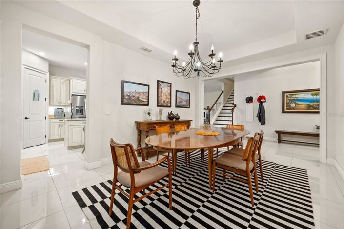 Image No.12-6 Bed House for sale