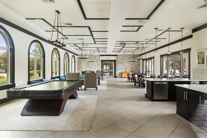 Image No.41-6 Bed House for sale