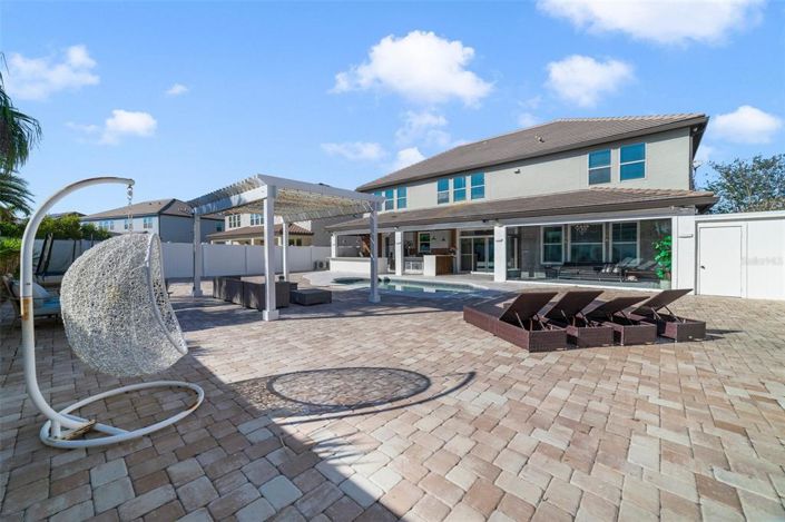 Image No.30-5 Bed House for sale