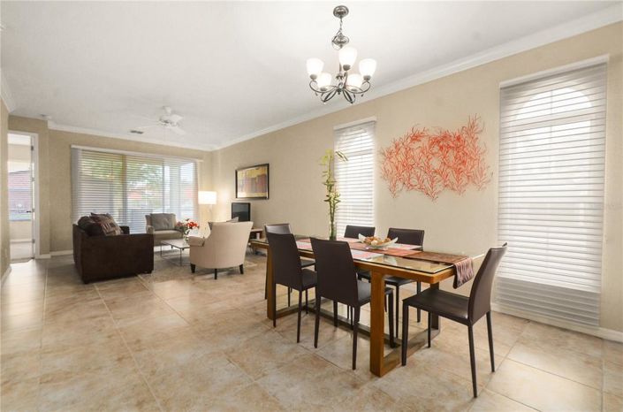 Image No.4-Maison de ville de 4 chambres à vendre à Saint John