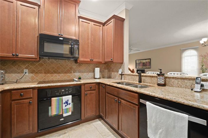 Image No.8-Maison de ville de 4 chambres à vendre à Saint John