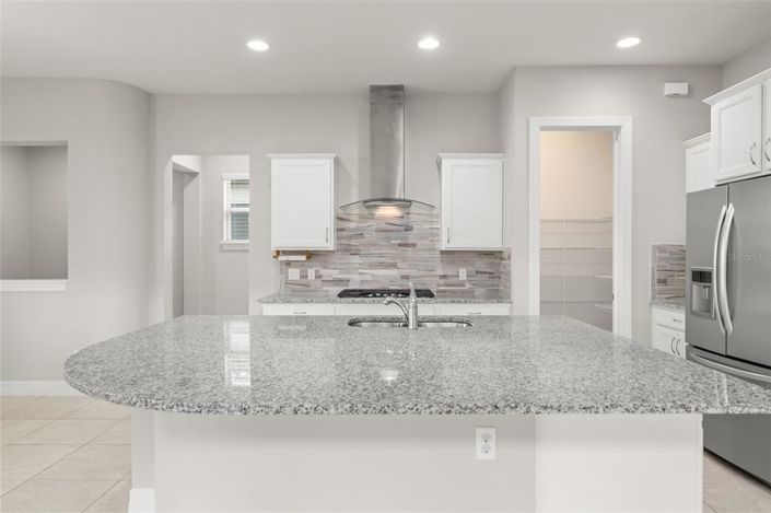 Image No.11-4 Bed House for sale