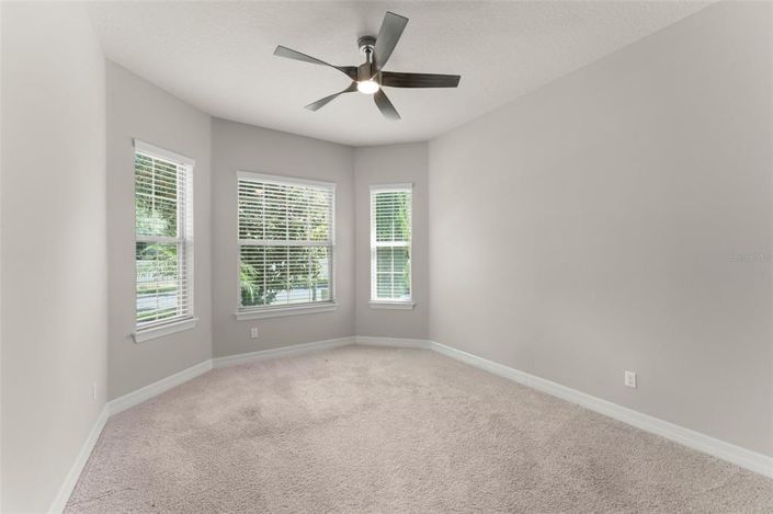 Image No.34-4 Bed House for sale