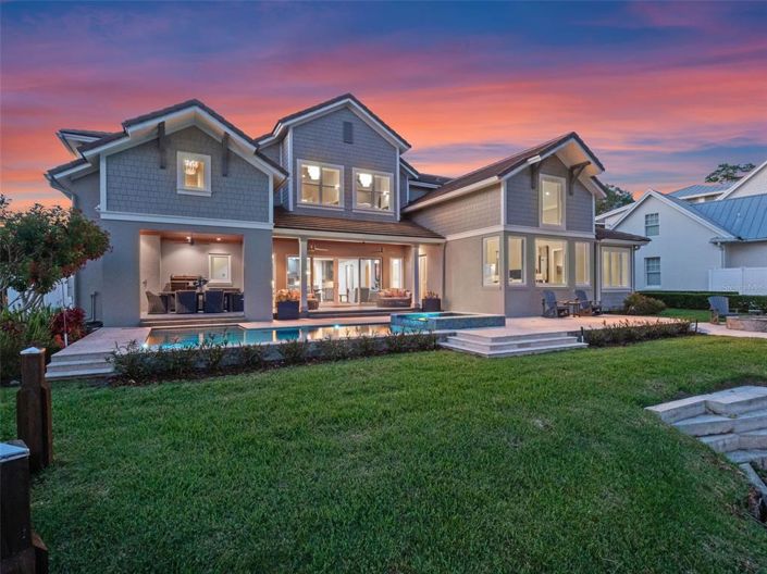 Image No.10-5 Bed House for sale