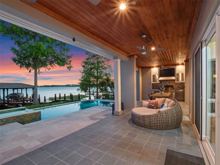 Image No.20-5 Bed House for sale