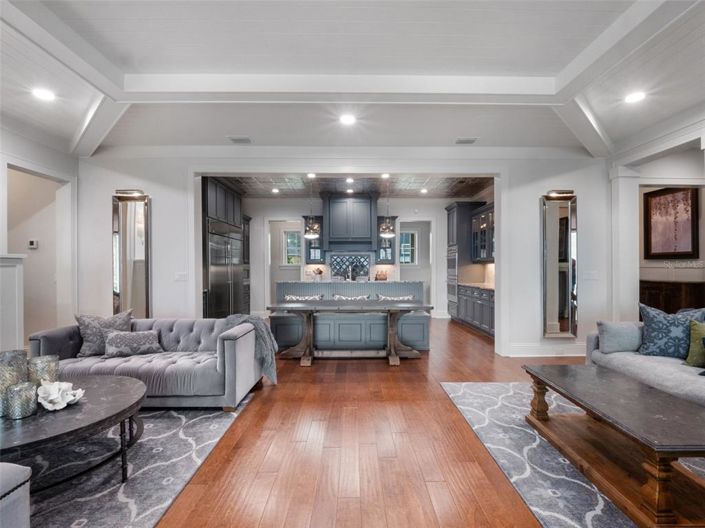 Image No.31-5 Bed House for sale