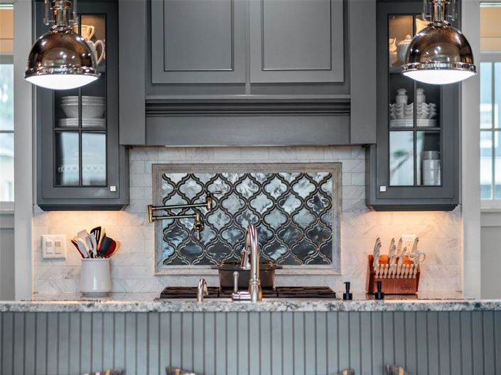 Image No.35-5 Bed House for sale