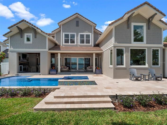 Image No.9-5 Bed House for sale