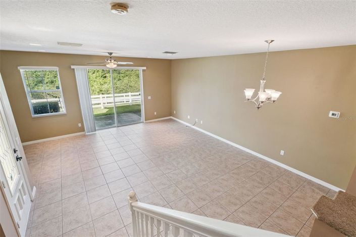 Image No.16-3 Bed Townhouse for sale