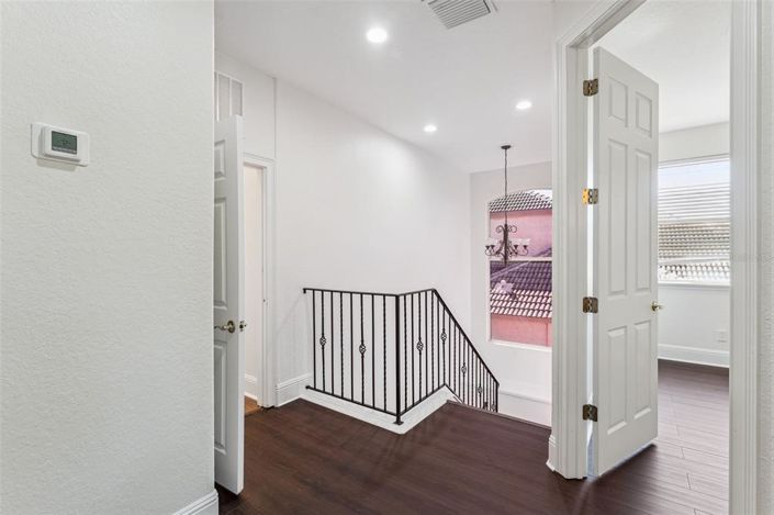 Image No.14-5 Bed House for sale