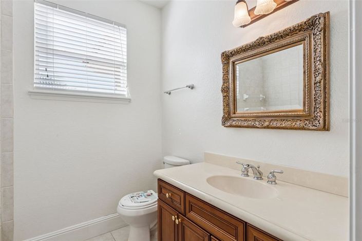 Image No.25-5 Bed House for sale