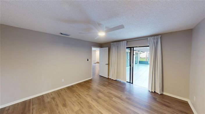 Image No.10-2 Bed Villa for sale