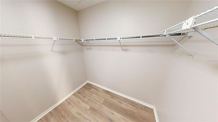 Image No.21-2 Bed Villa for sale