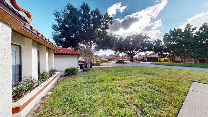 Image No.28-2 Bed Villa for sale