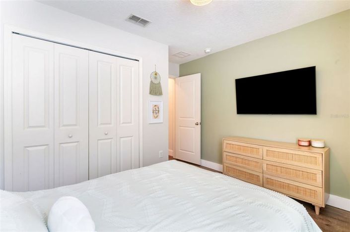 Image No.31-3 Bed House for sale