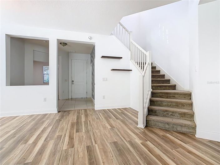 Image No.29-5 Bed House for sale