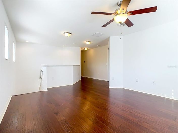 Image No.30-5 Bed House for sale