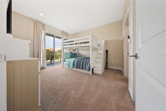 Image No.28-Maison de ville de 4 chambres à vendre à Saint John