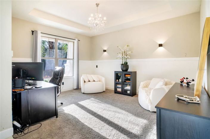 Image No.3-4 Bed House for sale