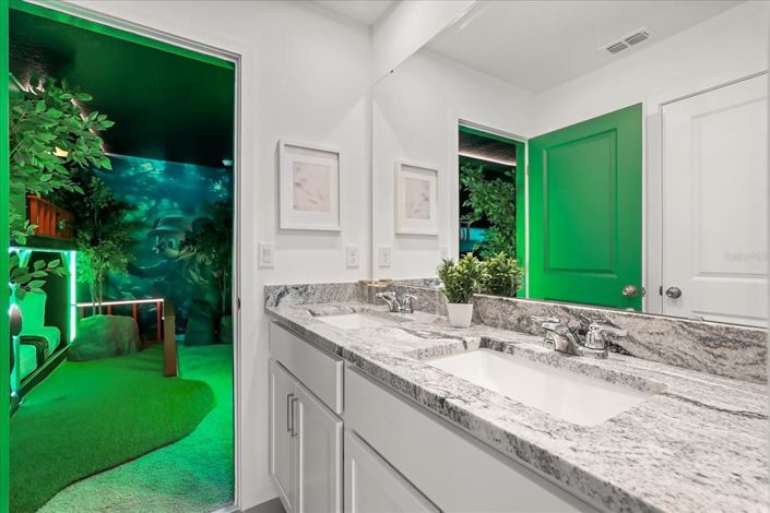 Image No.25-9 Bed House for sale