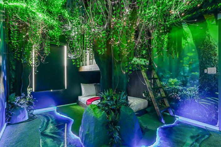 Image No.30-9 Bed House for sale