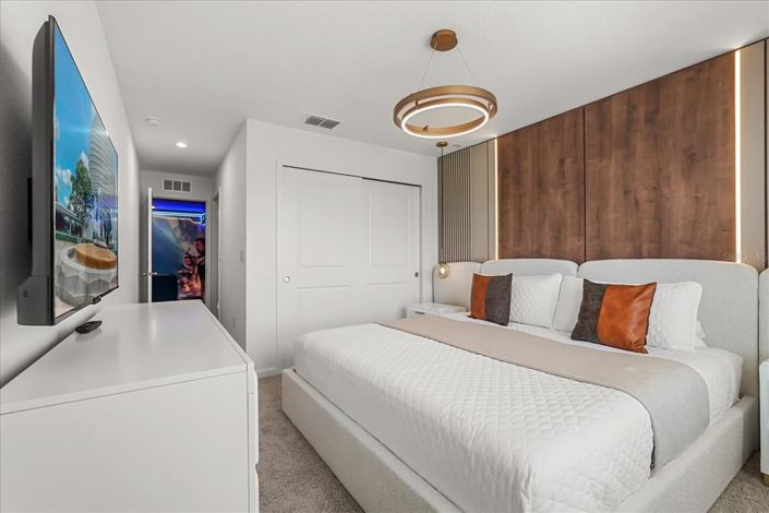 Image No.36-9 Bed House for sale