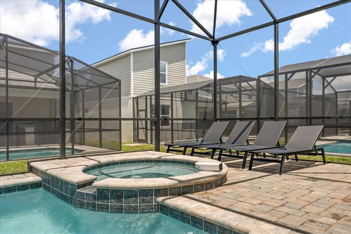 Image No.58-9 Bed House for sale