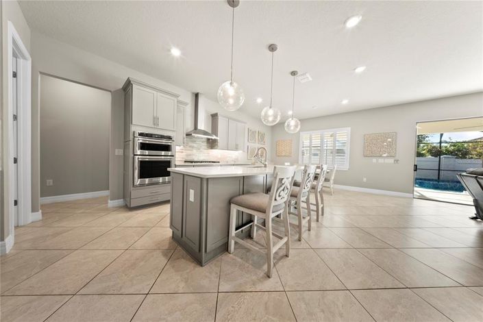 Image No.10-7 Bed House for sale