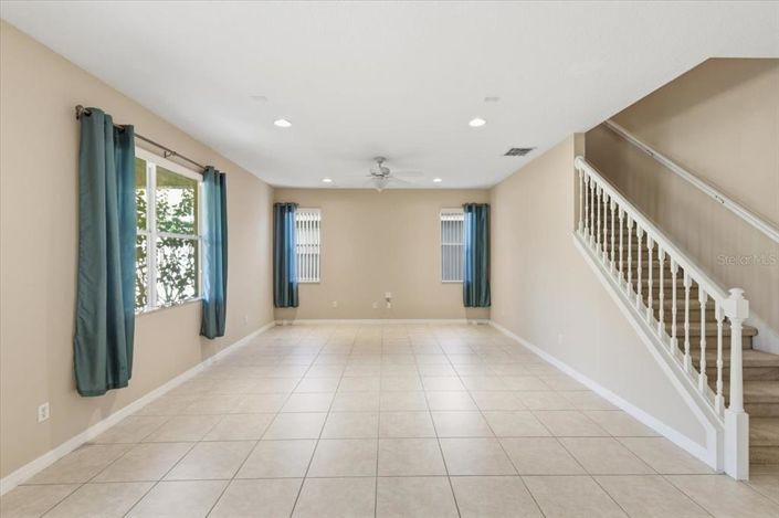 Image No.7-4 Bed House for sale