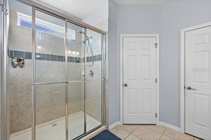 Image No.10-13 Bed House for sale