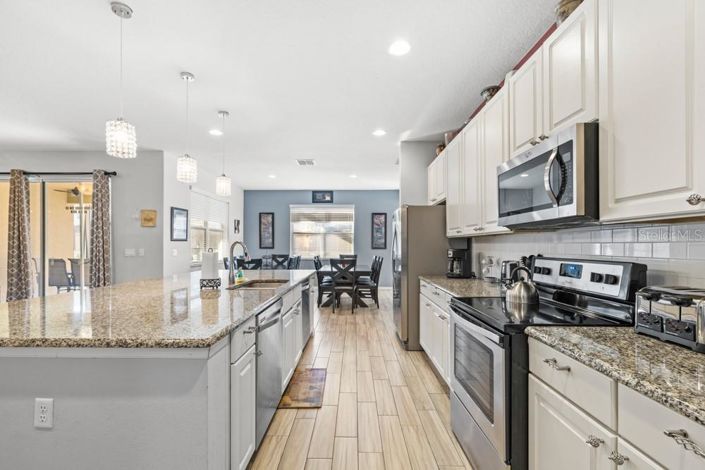 Image No.23-13 Bed House for sale