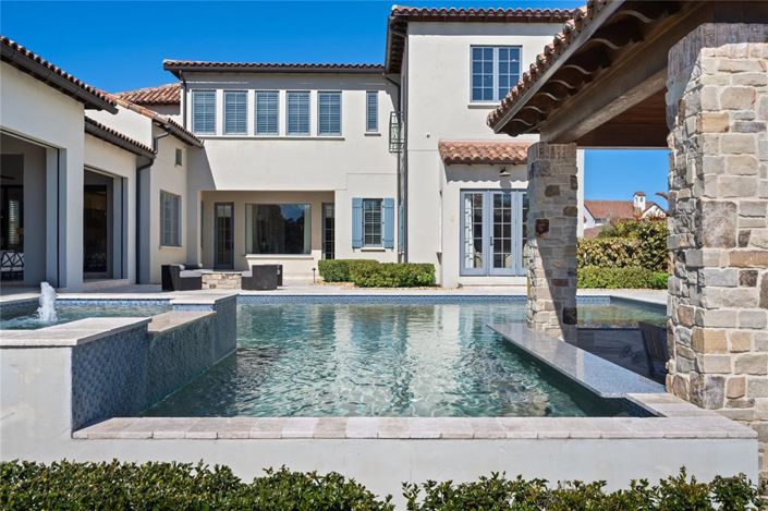 Image No.30-5 Bed House for sale