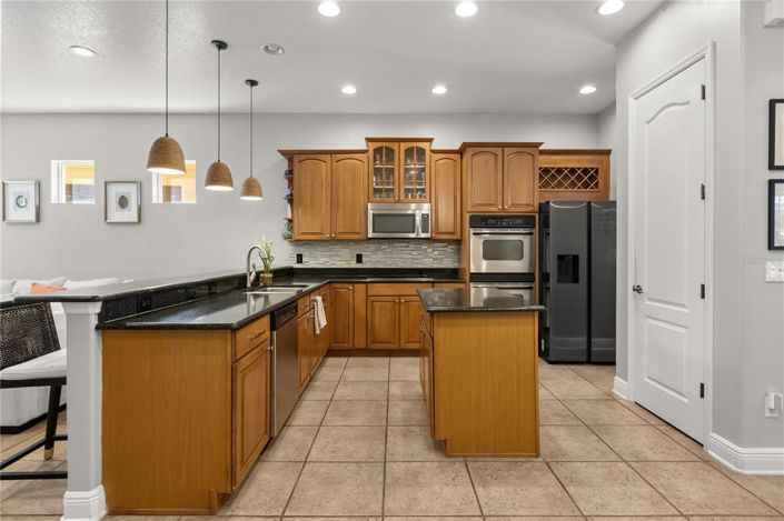 Image No.13-4 Bed House for sale