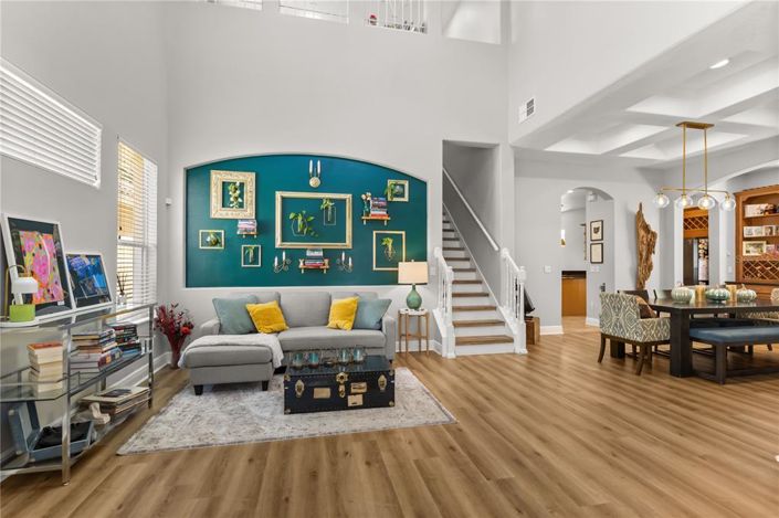 Image No.7-4 Bed House for sale