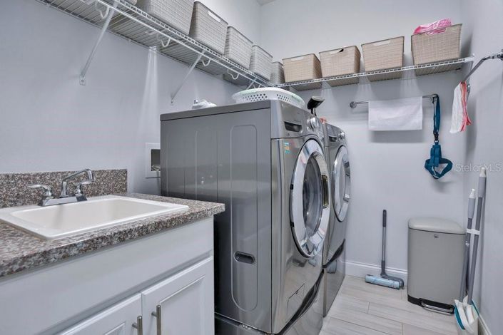 Image No.40-4 Bed House for sale