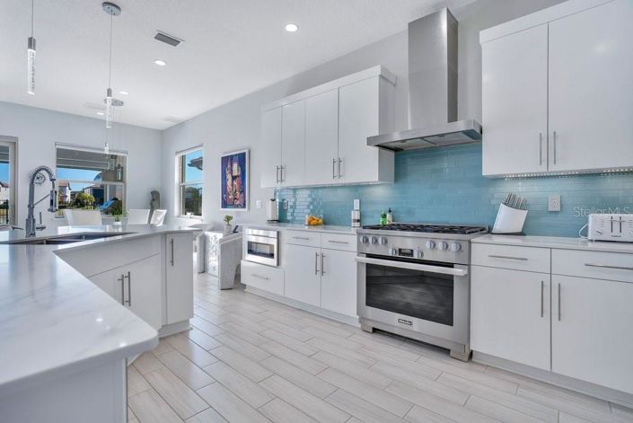 Image No.6-4 Bed House for sale