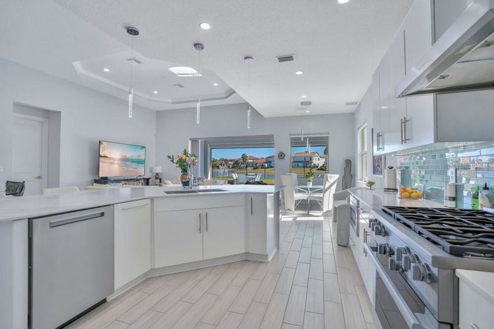 Image No.9-4 Bed House for sale