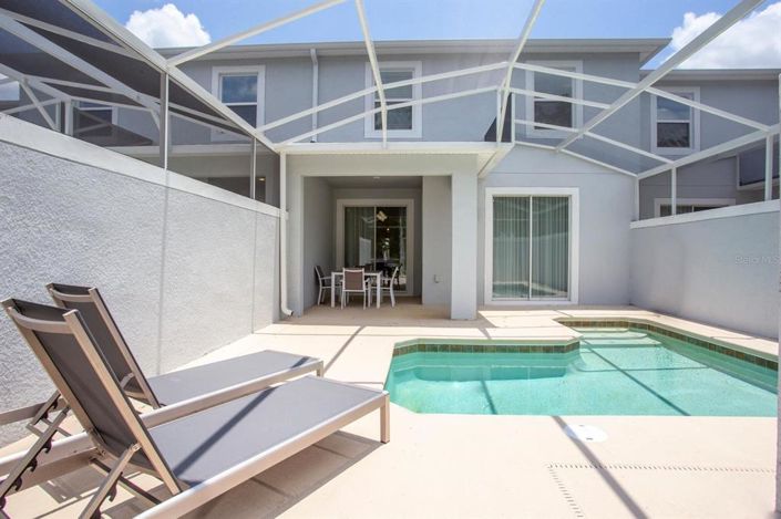 Image No.16-4 Bed Townhouse for sale