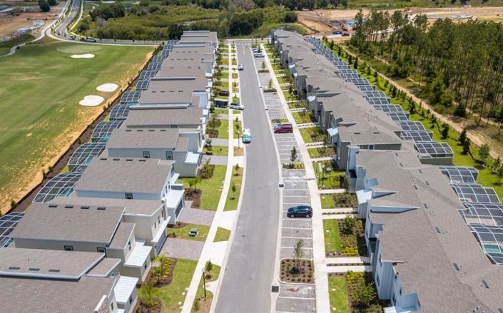 Image No.18-4 Bed Townhouse for sale