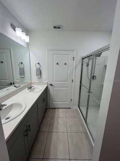 Image No.15-3 Bed House for sale