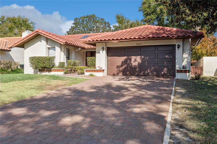 Image No.2-3 Bed House for sale