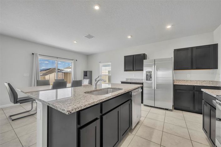 Image No.16-4 Bed House for sale