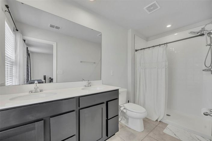 Image No.23-4 Bed House for sale