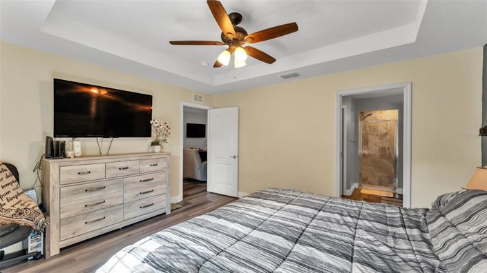 Image No.12-3 Bed House for sale