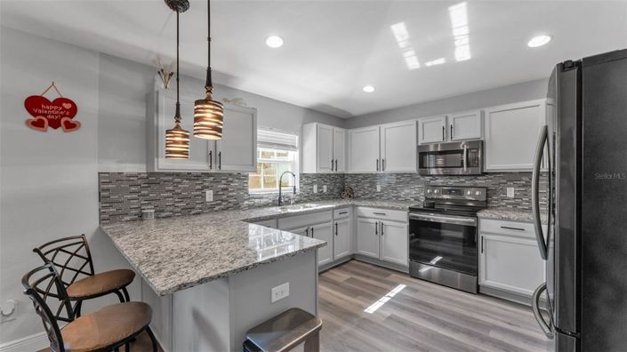 Image No.7-3 Bed House for sale